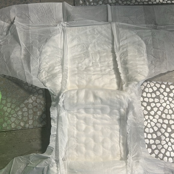 Joelle Adult Premium Diapers and Medical Products - Picture 2 of 10